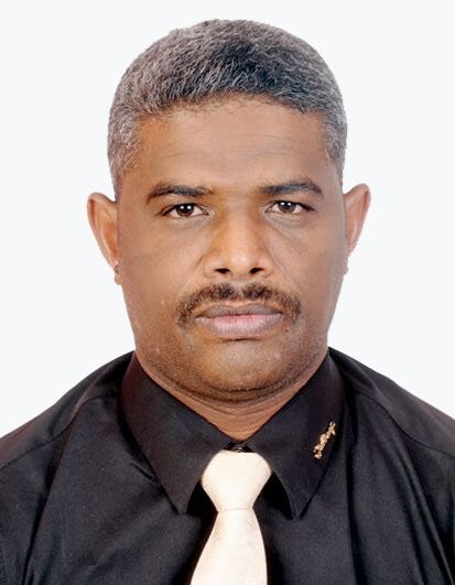 صورة رئيس قسم الحاسب